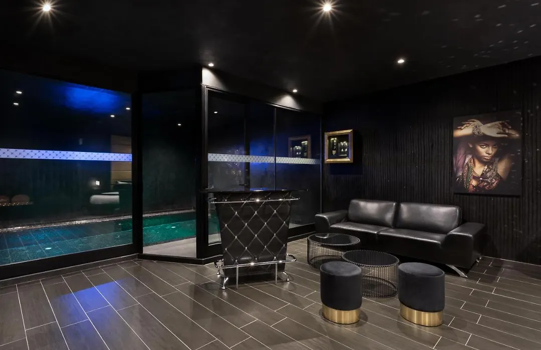 H Hotel & Spa - Adults Only-1